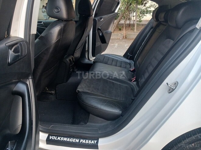 Volkswagen Passat-19