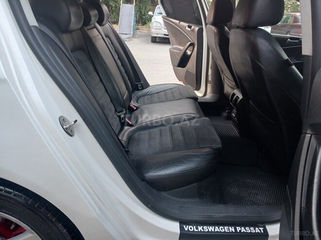 Volkswagen Passat-18