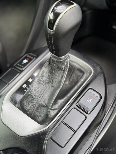 Hyundai Santa Fe-9