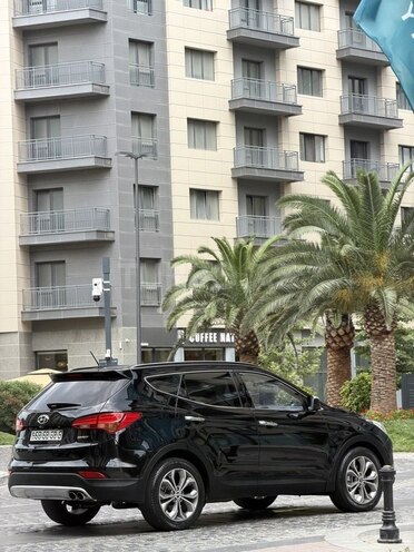 Hyundai Santa Fe-6