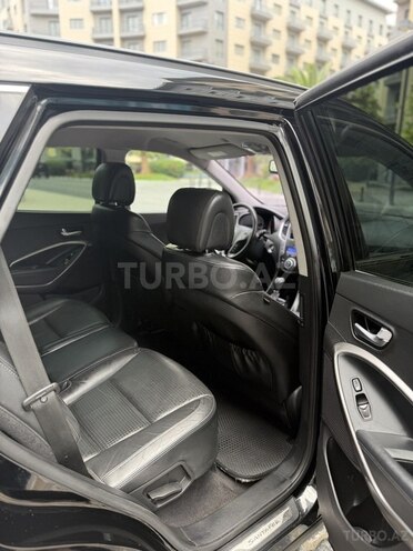 Hyundai Santa Fe-10