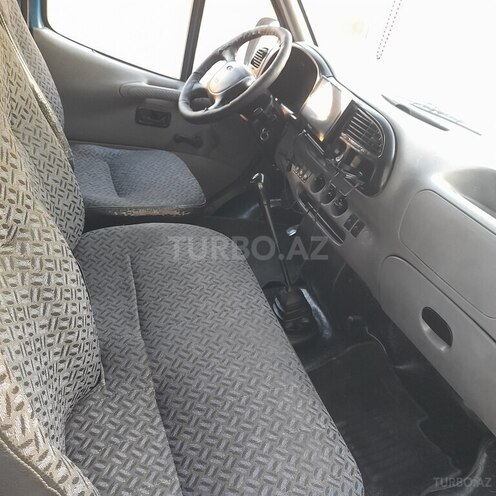 Ford Transit-8