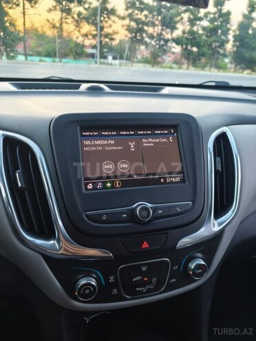 Chevrolet Equinox-7