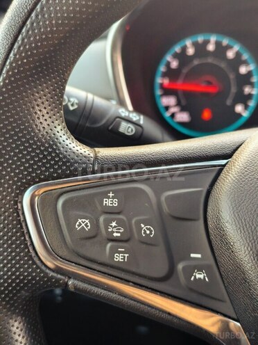Chevrolet Equinox-9