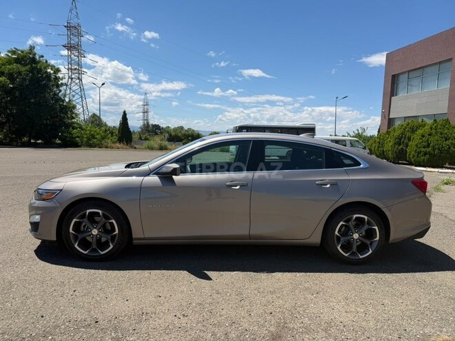 Chevrolet Malibu-5