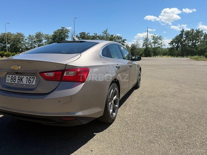 Chevrolet Malibu-6