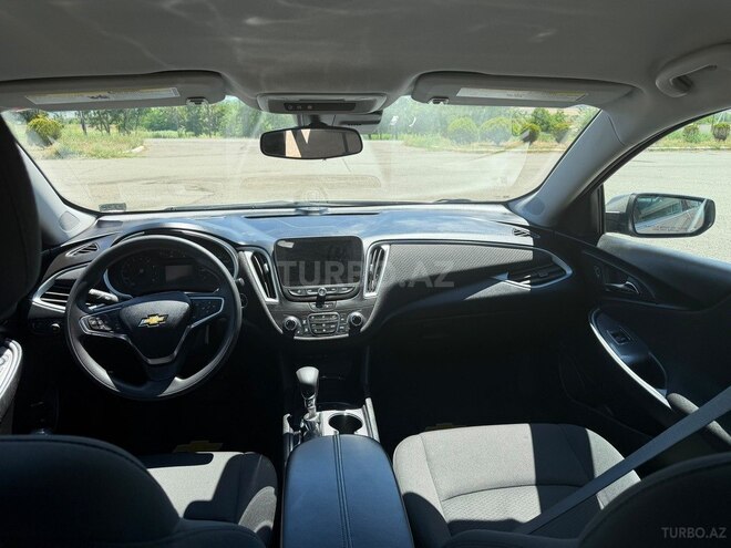 Chevrolet Malibu-3