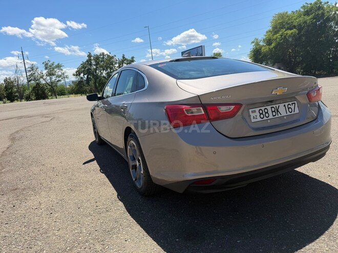 Chevrolet Malibu-4