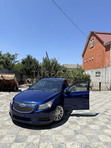 Chevrolet Cruze-2