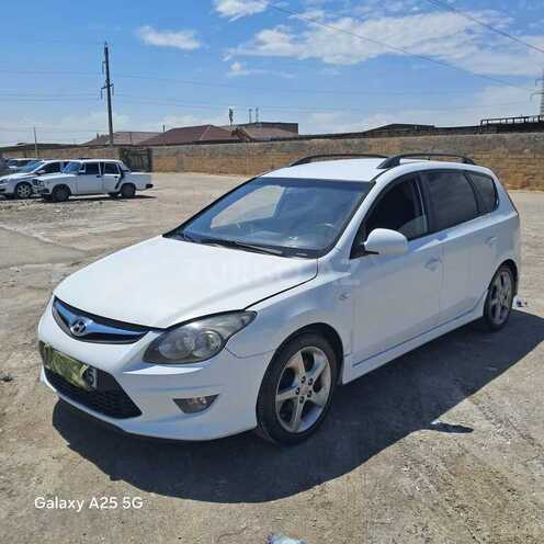 Hyundai i30-2