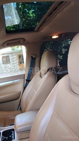 Porsche Cayenne-6