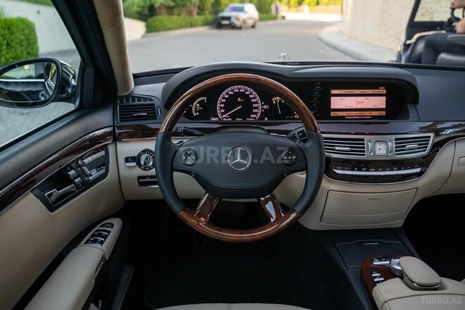 Mercedes S 350-10