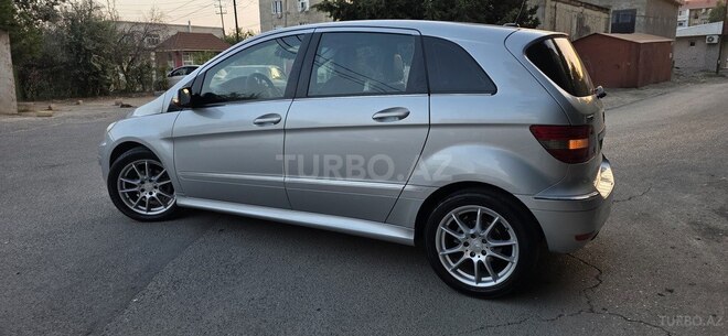 Mercedes B 170-6
