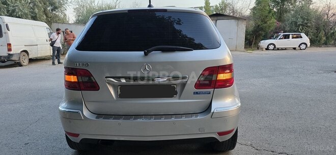 Mercedes B 170-12