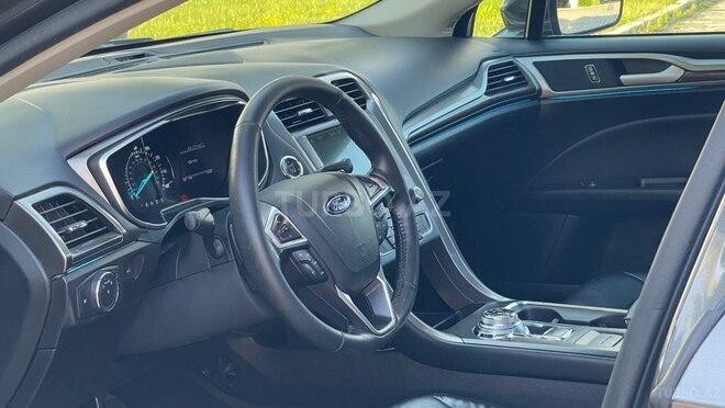 Ford Fusion (North America)-8