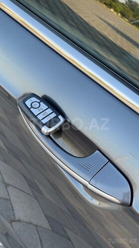 Ford Fusion (North America)-16