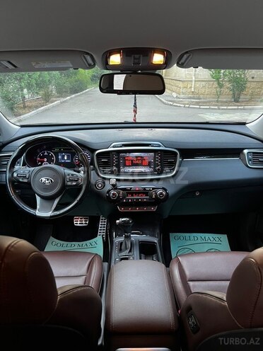 Kia Sorento-3