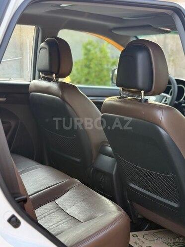 Kia Sorento-16