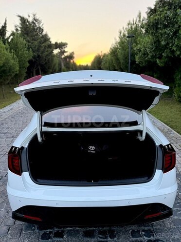 Hyundai Sonata-8
