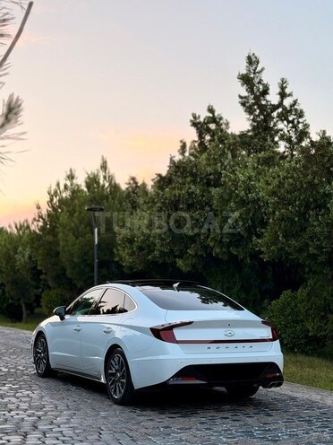 Hyundai Sonata-7