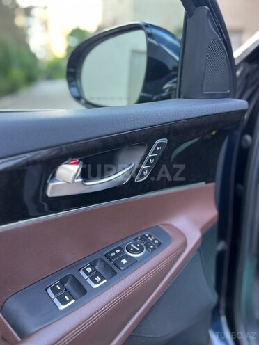 Kia Sorento-13