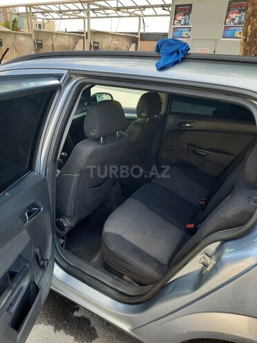 Opel Astra-12