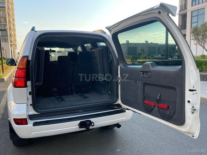 Toyota Land Cruiser Prado-15