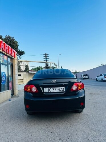 Toyota Corolla-10