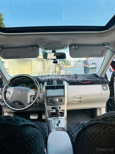 Toyota Corolla-12