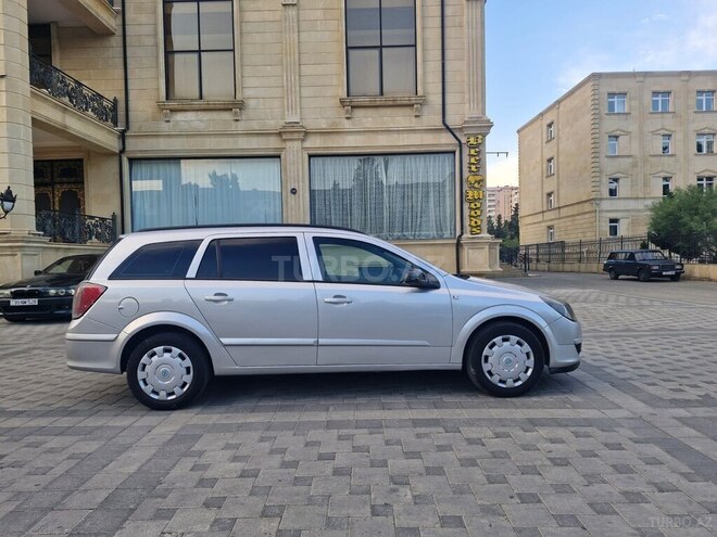 Opel Astra-7