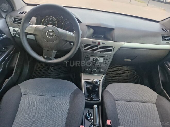 Opel Astra-9