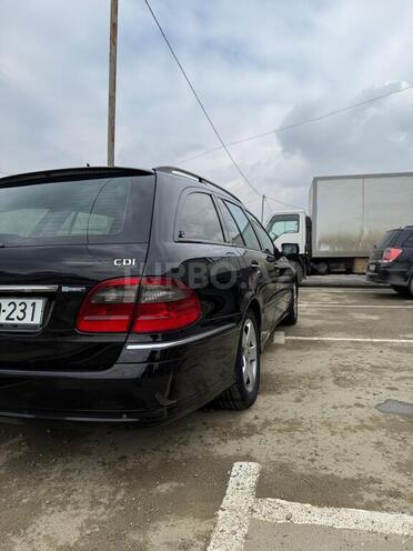 Mercedes E 220-5