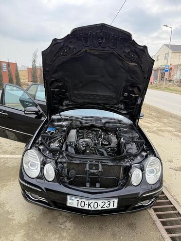 Mercedes E 220-6