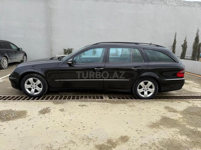 Mercedes E 220-16