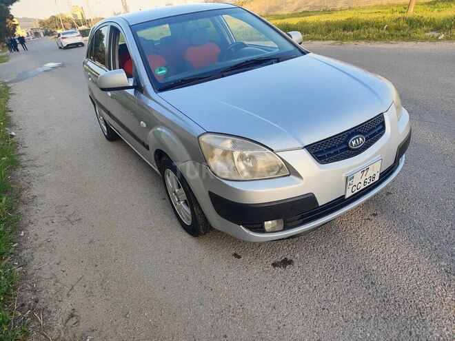 Kia Rio-4