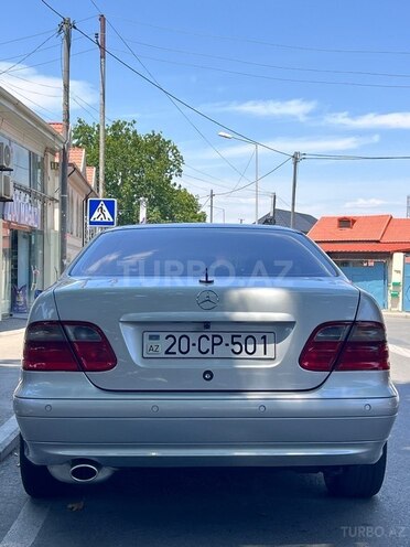 Mercedes CLK 200-3