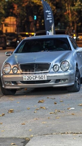 Mercedes CLK 200-1
