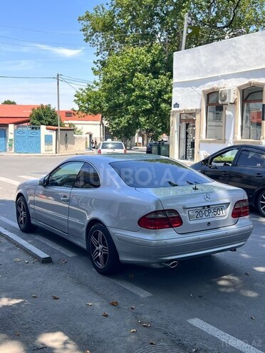 Mercedes CLK 200-5