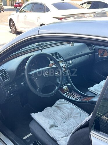 Mercedes CLK 200-10