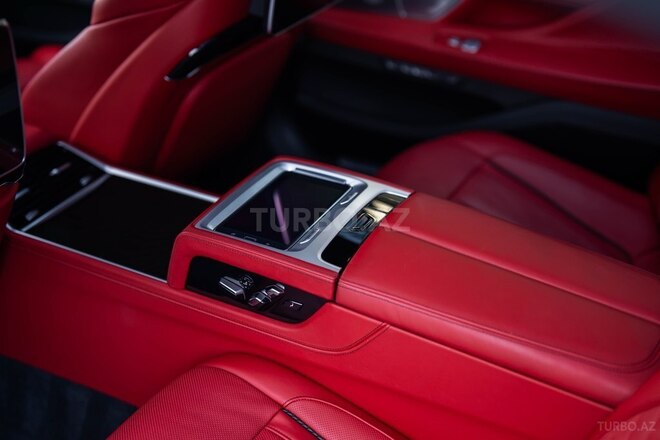 BMW 750-15