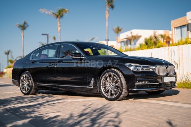 BMW 750-3