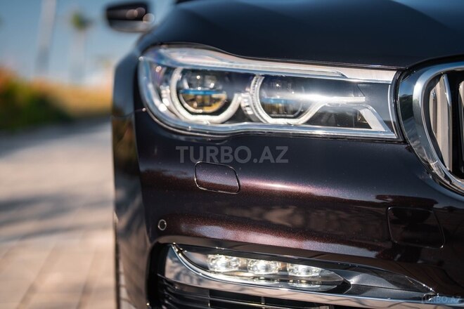 BMW 750-9