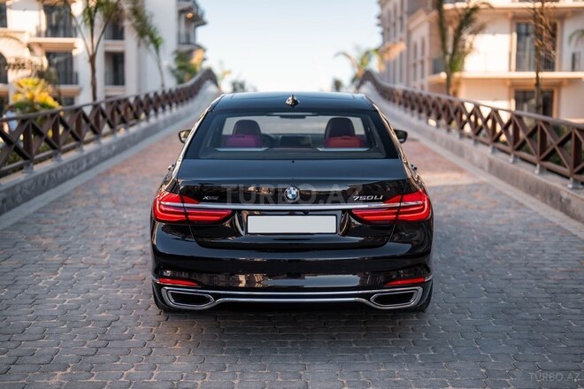 BMW 750-5