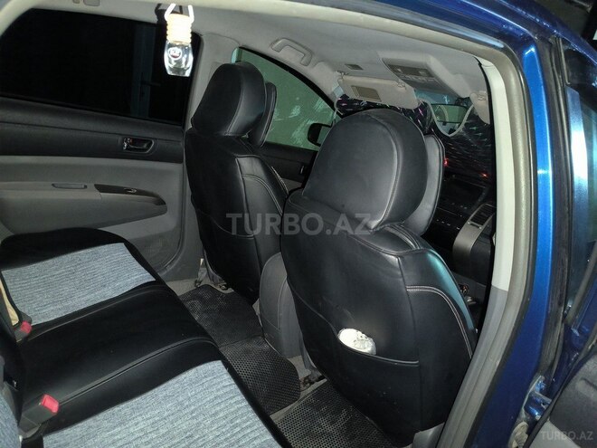 Toyota Prius-5