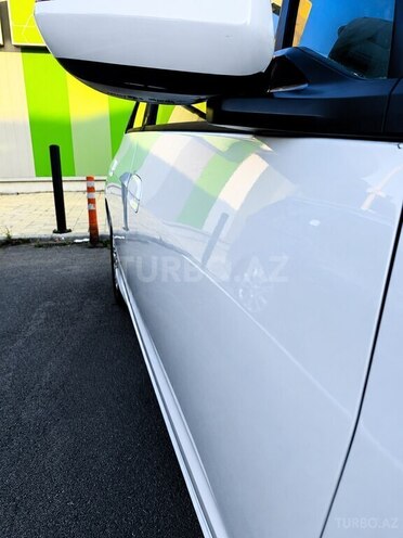 Honda Insight-6
