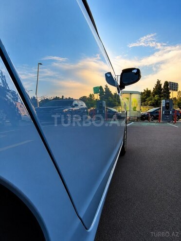 Honda Insight-12