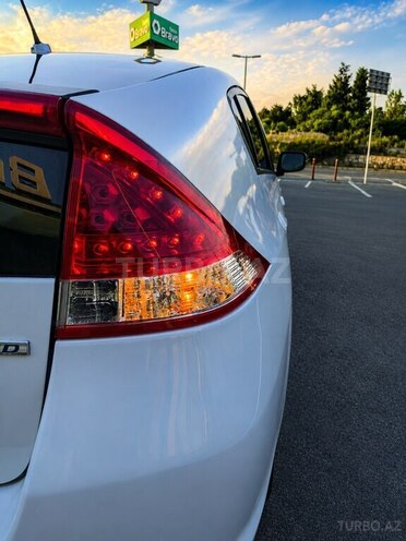 Honda Insight-10