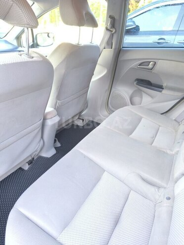 Honda Insight-17