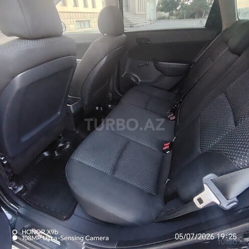 Hyundai i30-12