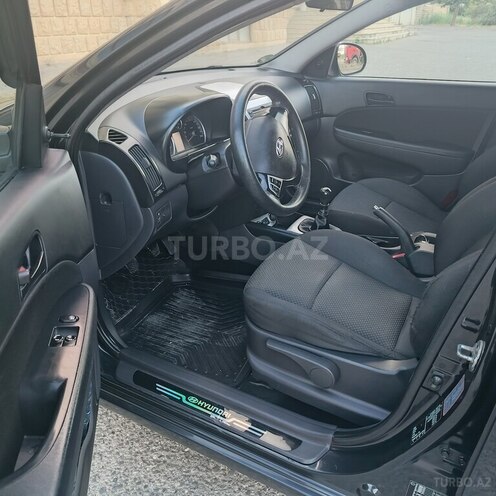 Hyundai i30-13